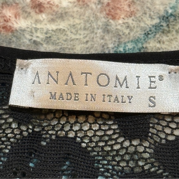 Anatomie Black Lace Detail Long Sleeve Top - Picture 9 of 11
